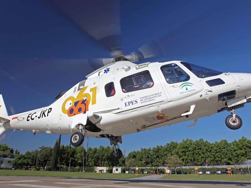 Helicóptero de emergencias sanitarias / EA