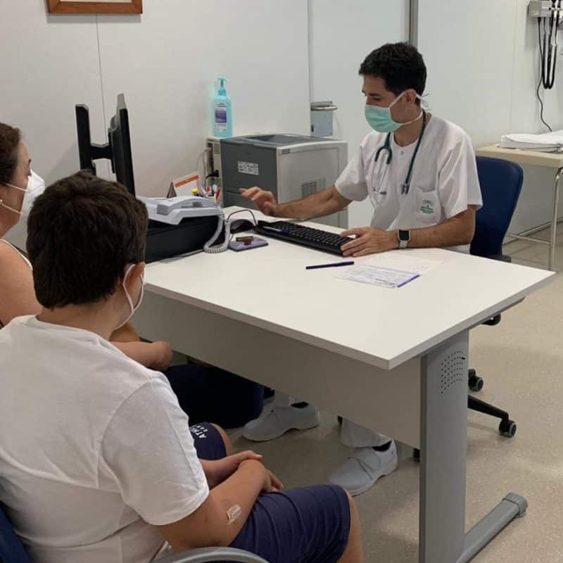 El SAS ofrece contratos de verano para médicos y enfermeros