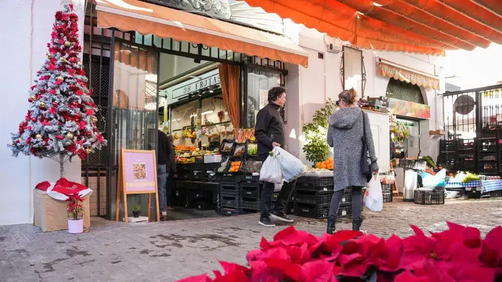 Estos últimos días de 2024 se ultiman compras de cara a la celebración de las fiestas navideñas. - MARIA JOSE LOPEZ / EUROPA PRESS