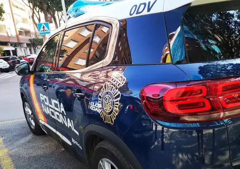 Un vehículo de Policía Nacional - POLICÍA NACIONAL