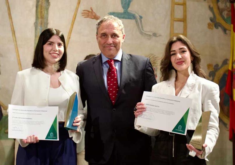 Premios a las Enseñanzas Artísticas. - Junta de Andalucía