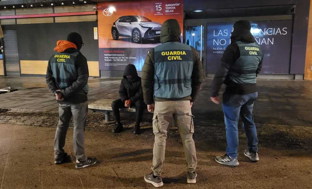 Detenido un yihadista en Granada. - Guardia Civil
