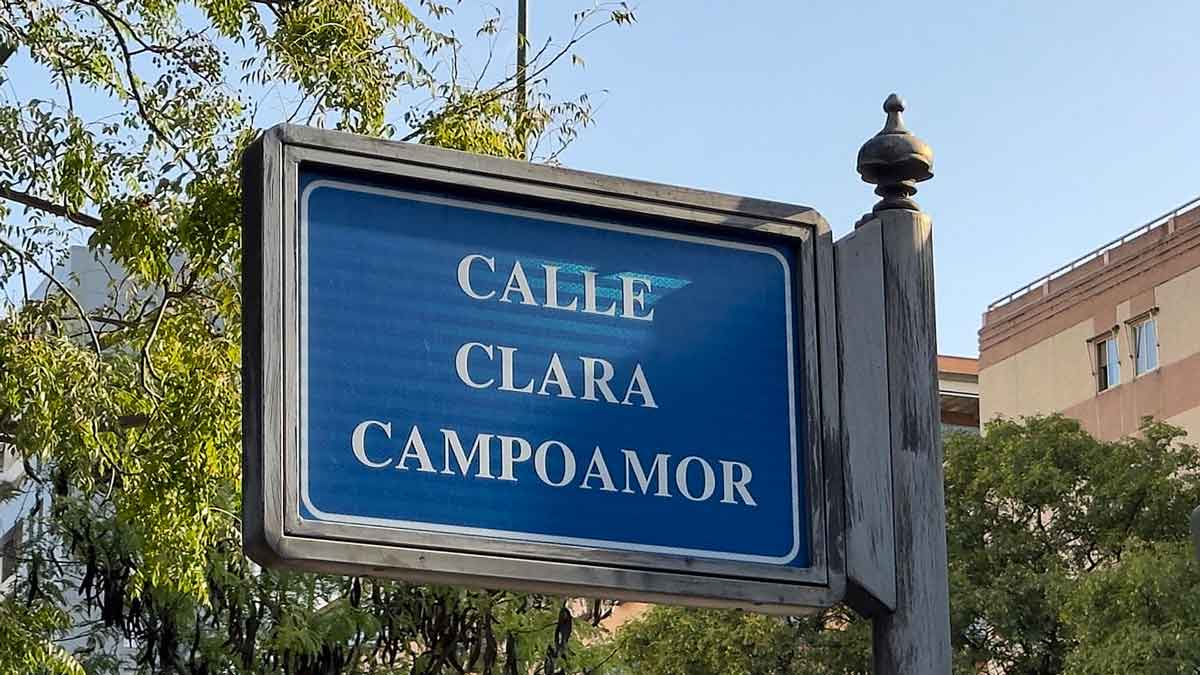 Calle Clara Campoamor