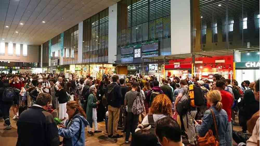 Estación de Santa Justa tras el apagón. - Francisco J.Olmo / Europa Press