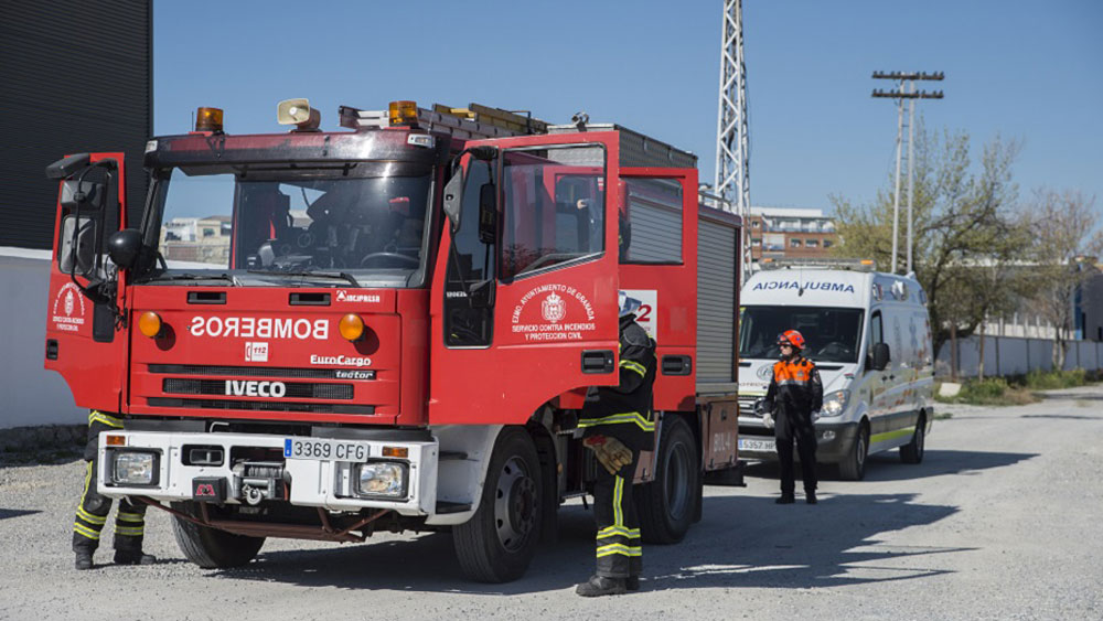 Camión de Bomberos de Granada. - EMA 112