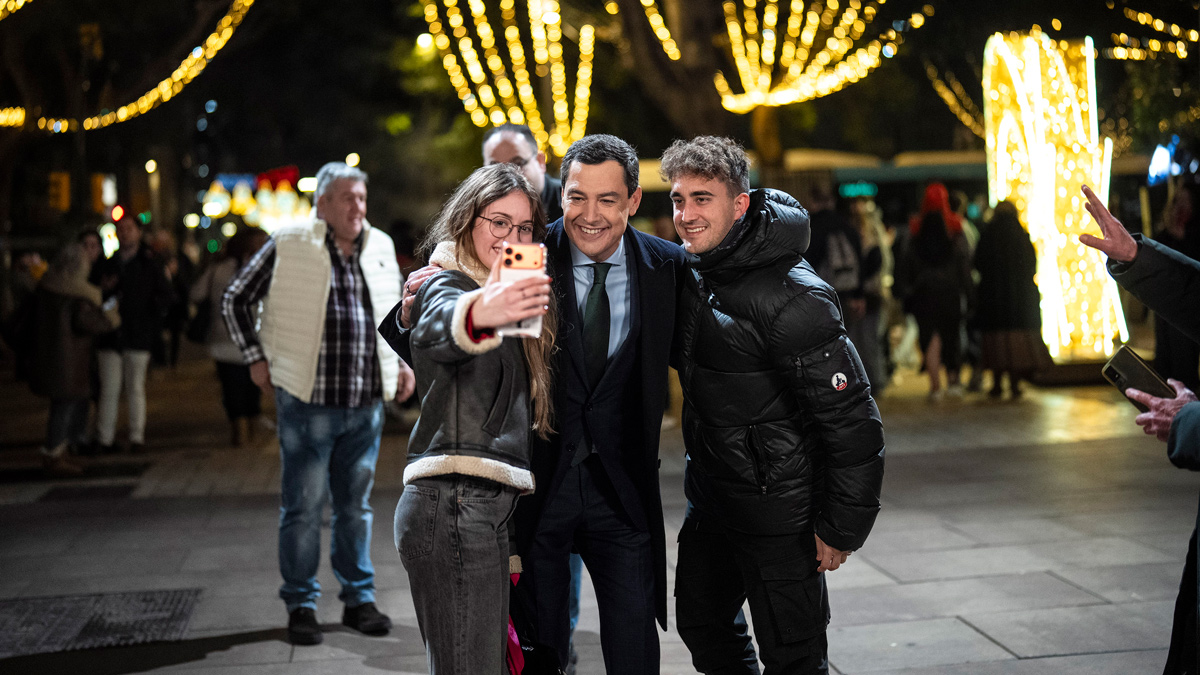Discurso de Navidad de Juanma Moreno desde la Delegación de Gobierno en la Alameda Principal- Junta de Andalucía