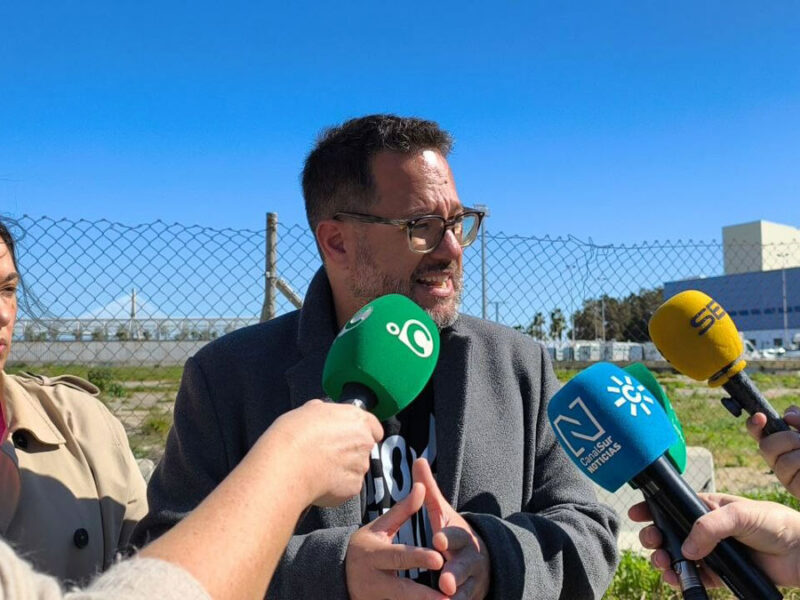 Cuestionada la labor de Juanma Moreno tras la red wifi gratuita en los hospitales