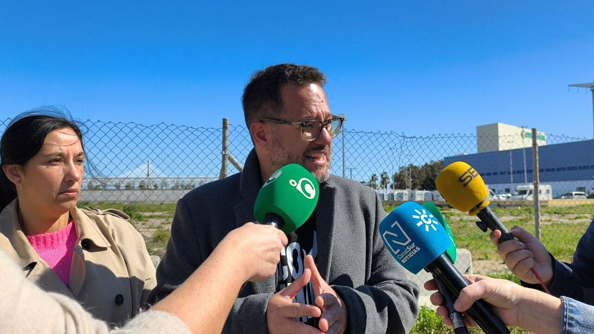 Cuestionada la labor de Juanma Moreno tras la red wifi gratuita en los hospitales