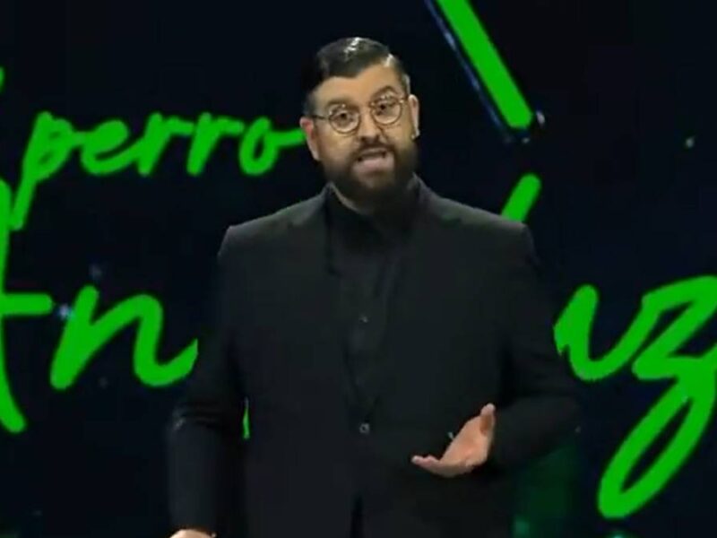 Manu Sánchez planta cara a la «andalufobia, la glotofobia y el clasismo» desde RTVE.
